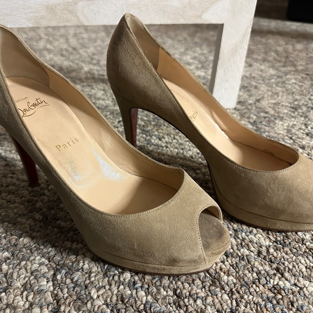 Christian Louboutin nude open heels